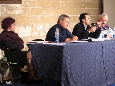 Assemblea di settore ieri al castello Il sindaco Cariddi ha incontrato gli operatori commerciali di Otranto