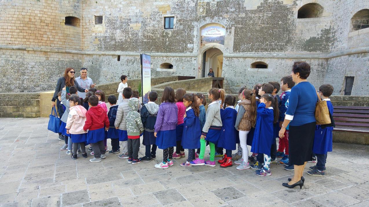 Le scuole di Otranto in visita al Castello Aragonese